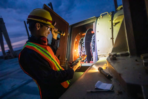 Best Commercial Electrician Services  in Chillicothe, OH